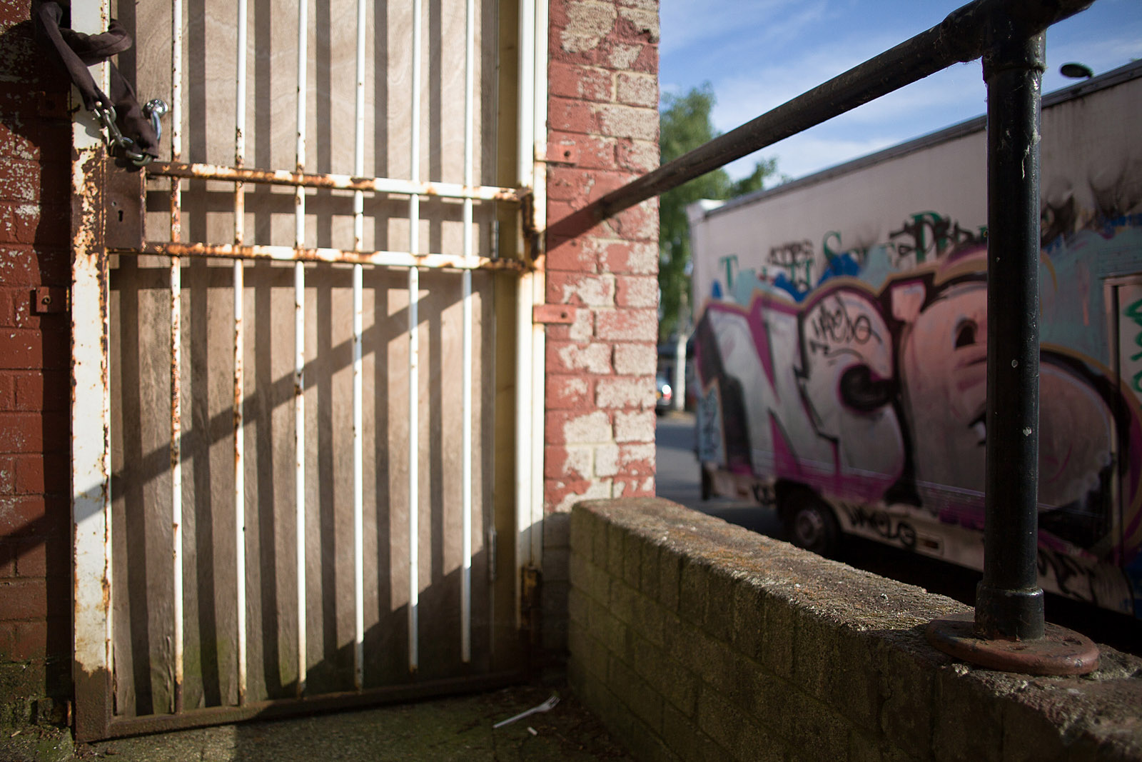 Somerleyton Road, Oval Theatre, Barrier Block, Brixton